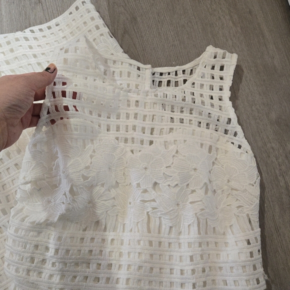 Guess White Sheer Floral Lattice Overlay Dress, SIZE 2 - Picture 11 of 15
